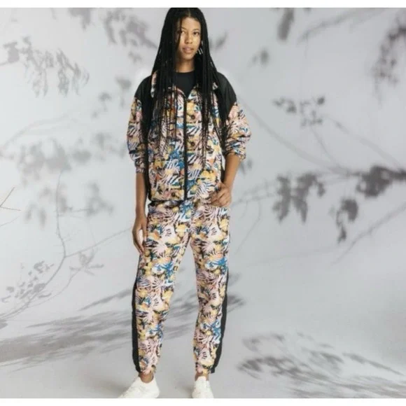 The North Face Women's Hydrenalite Floral Print Hooded Windbreaker Jacket L - Picture 3 of 14